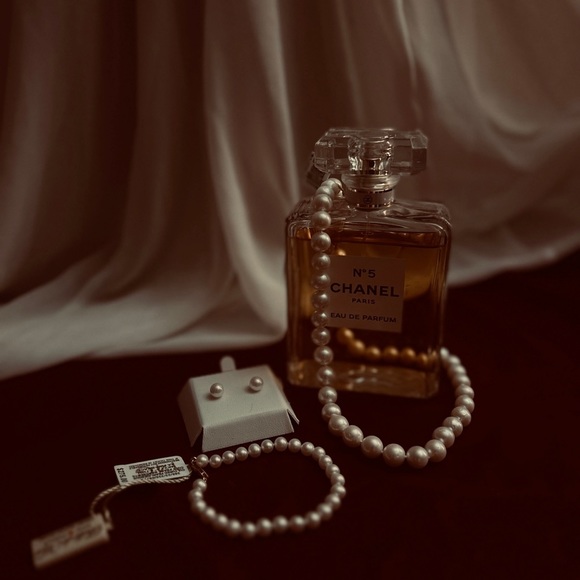 Fresh water pearls - Picture 1 of 8